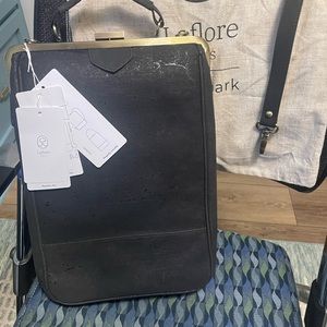 Laflore bobobark purse/bag- brand new never used!